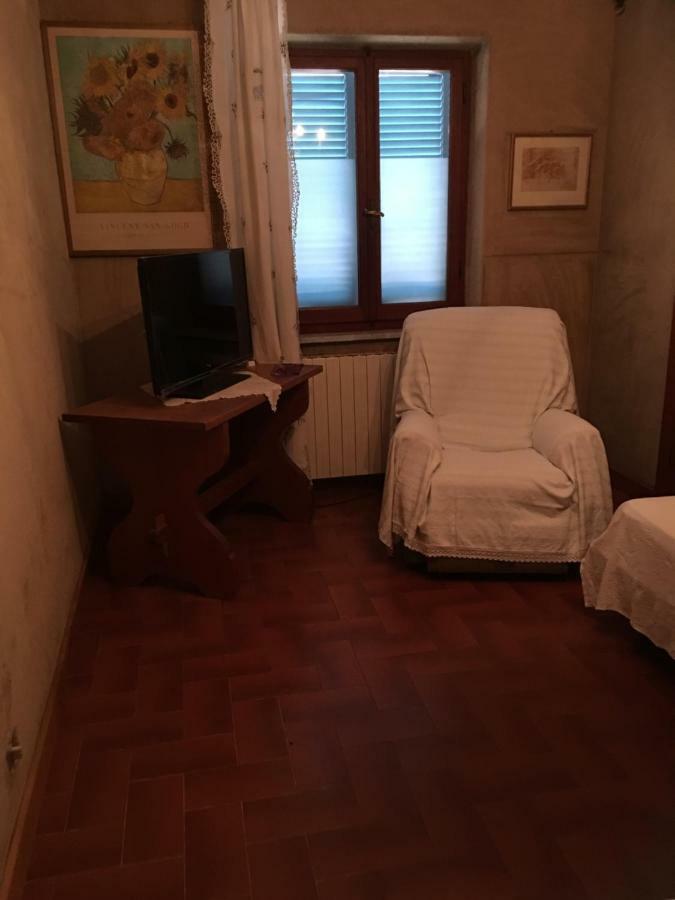 Casa Degli Zii Appartamento Letizia Luni Dış mekan fotoğraf
