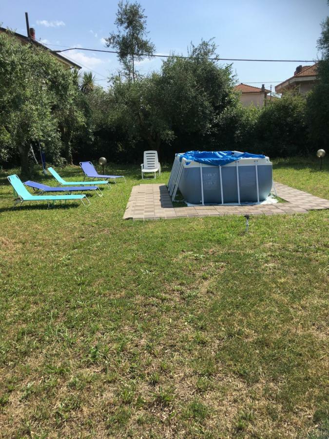Casa Degli Zii Appartamento Letizia Luni Dış mekan fotoğraf